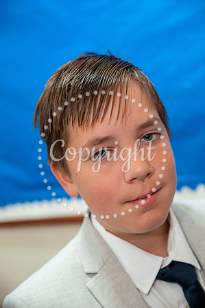 _7005940