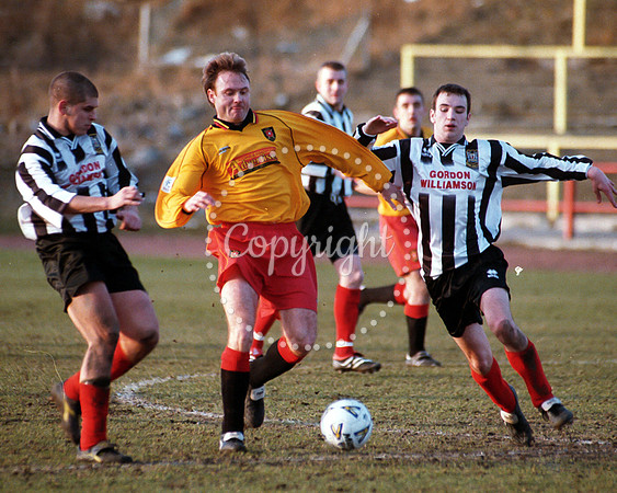 Football_Third_2001_3a